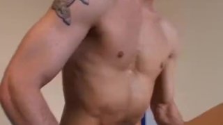 Euro dudes sucking dick and fucking asshole in a threeway